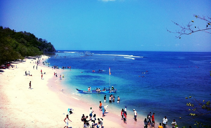 Pantai Pangandaran Yang Sering Dikunjungi - PANTAI INDAH