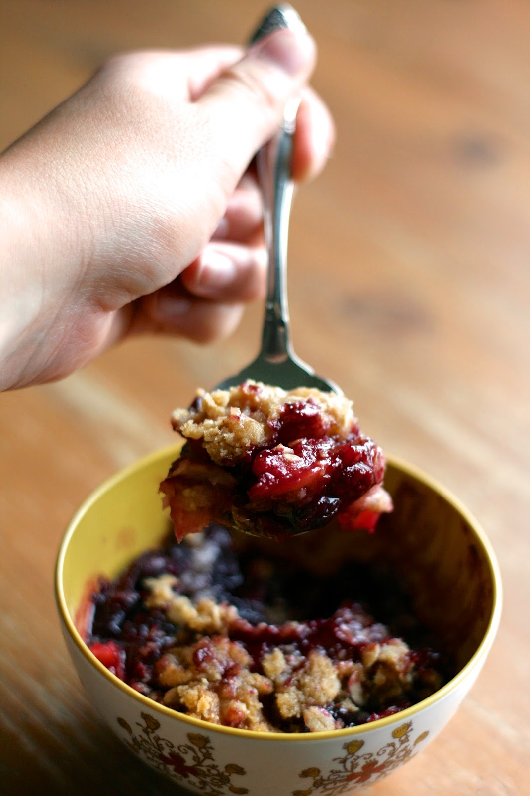 Indigo Scones Mixed Berry Apple Crisp