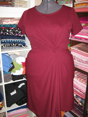 Butterick 5416 Maroon Double Knit Knot Dress www.sewplus.blogspot.com