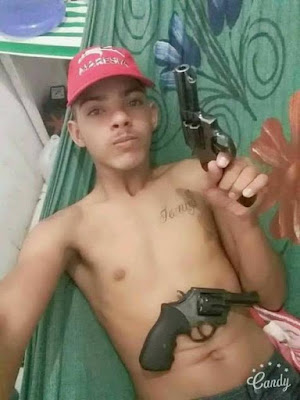 THE ARMED ROBBER ATTACKED BY PITBULL IN BRAZIL PHYSINEWS.COM