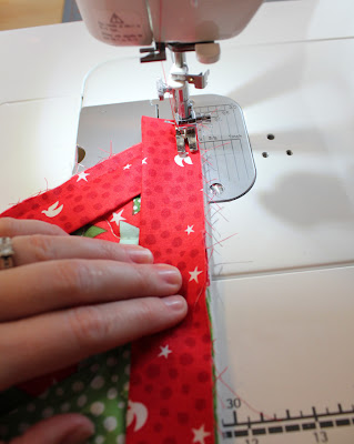 Binding Tutorial for Christmas Tree Skirt