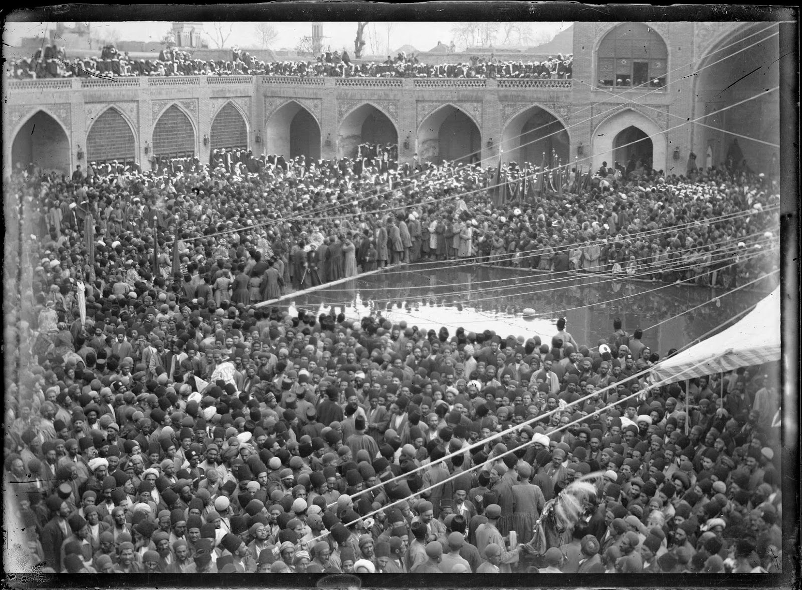 Тегеран 19 век. Ашура в Российской империи. Тегеран 1923 год фотографии. Ашура фото черно белое. Many centuries ago