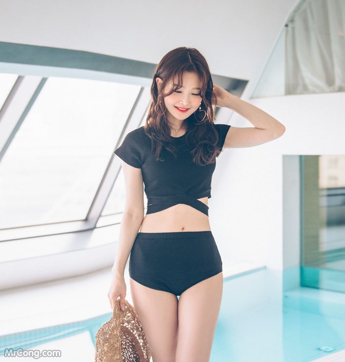 Kim Hee Jeong beauty hot in lingerie, bikini in May 2017 (110 photos) photo 4-1