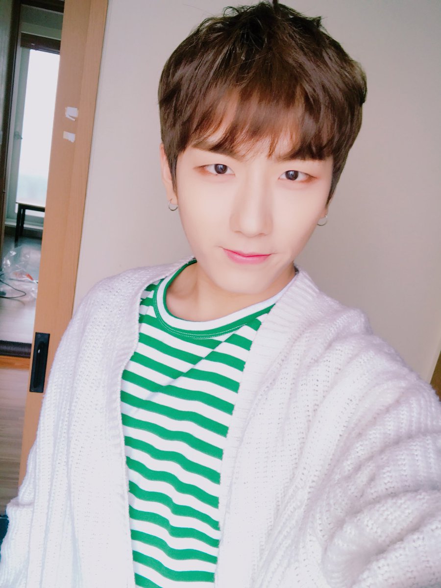 대유잼 보이그룹 마이틴.jpgswf | 인스티즈