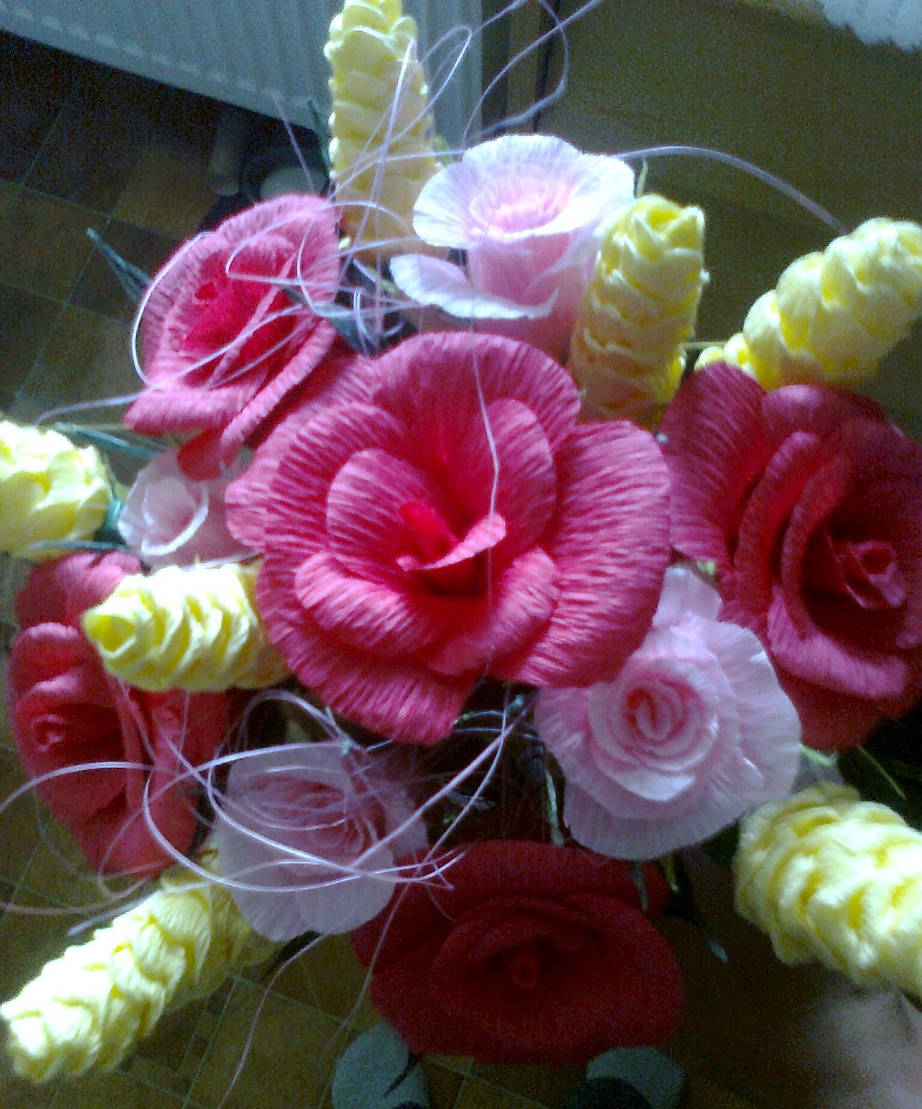 Kwiaty z bibuły: sierpnia 2012