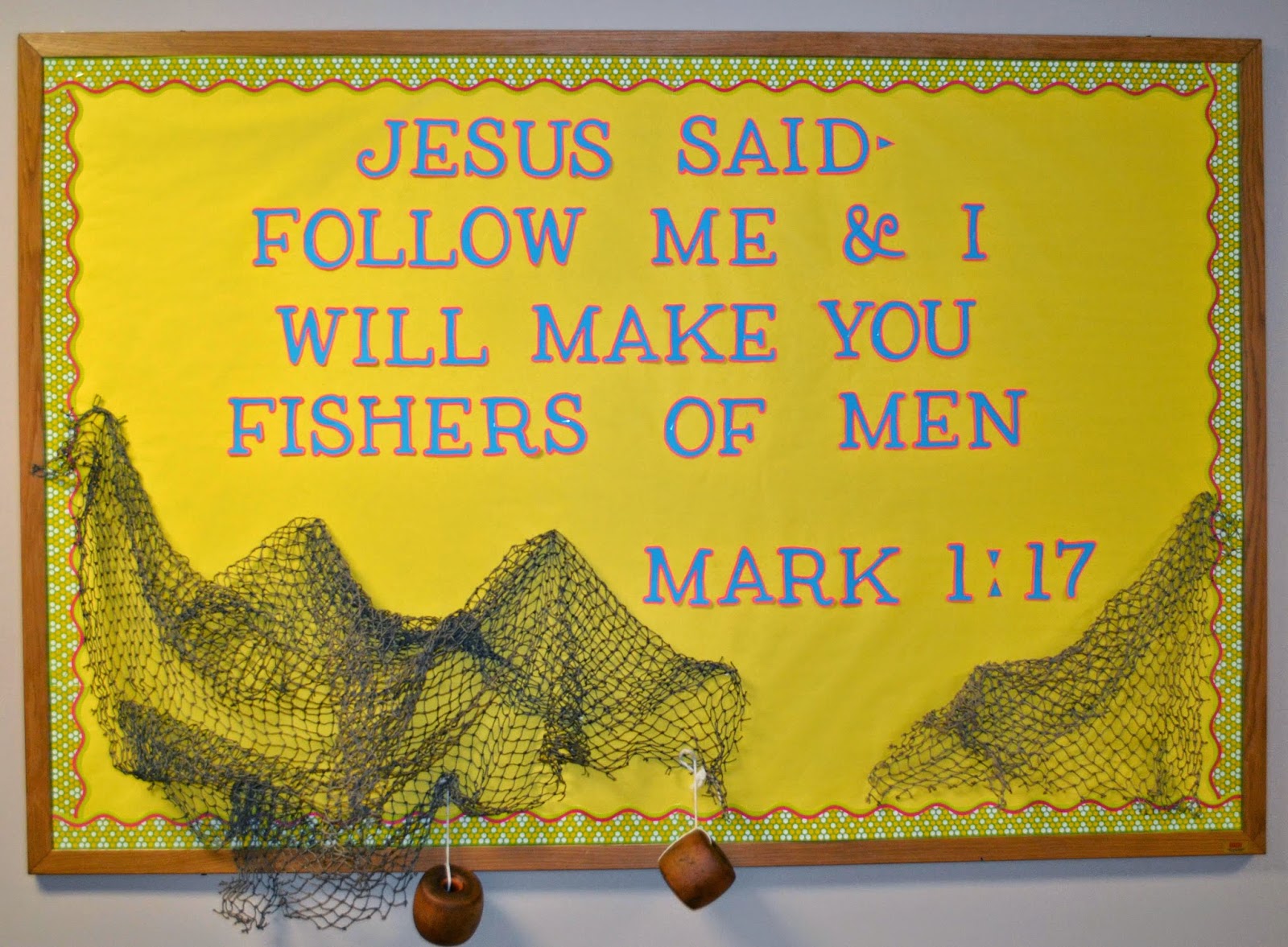 Bulletin Board for the 12 Apostles of Jesus Bible Fun For Kids