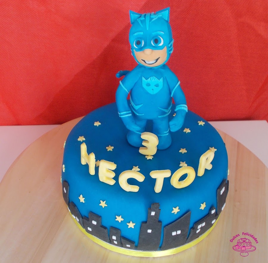 Tarta Pj Masks fondant