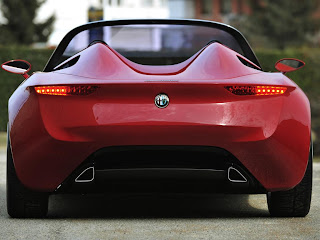 Alfa Romeo 2uettottanta