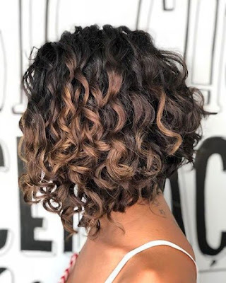 ✘ 26+ Amazing Curly Bob Short Hairstyles To Choose Right Now when looking for the proper bob you may find endless amounts of straight bob cuts ✘ 26+ Amazing Curly Bob Short Hairstyles To Choose Right Now