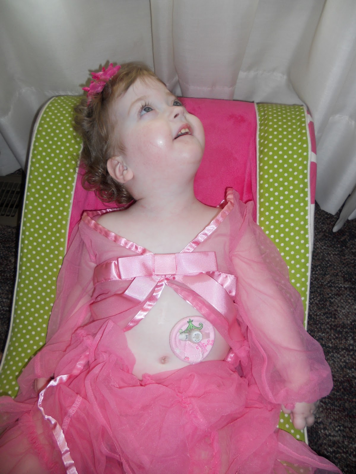 A Different Dream..... I Love Belly Buttons