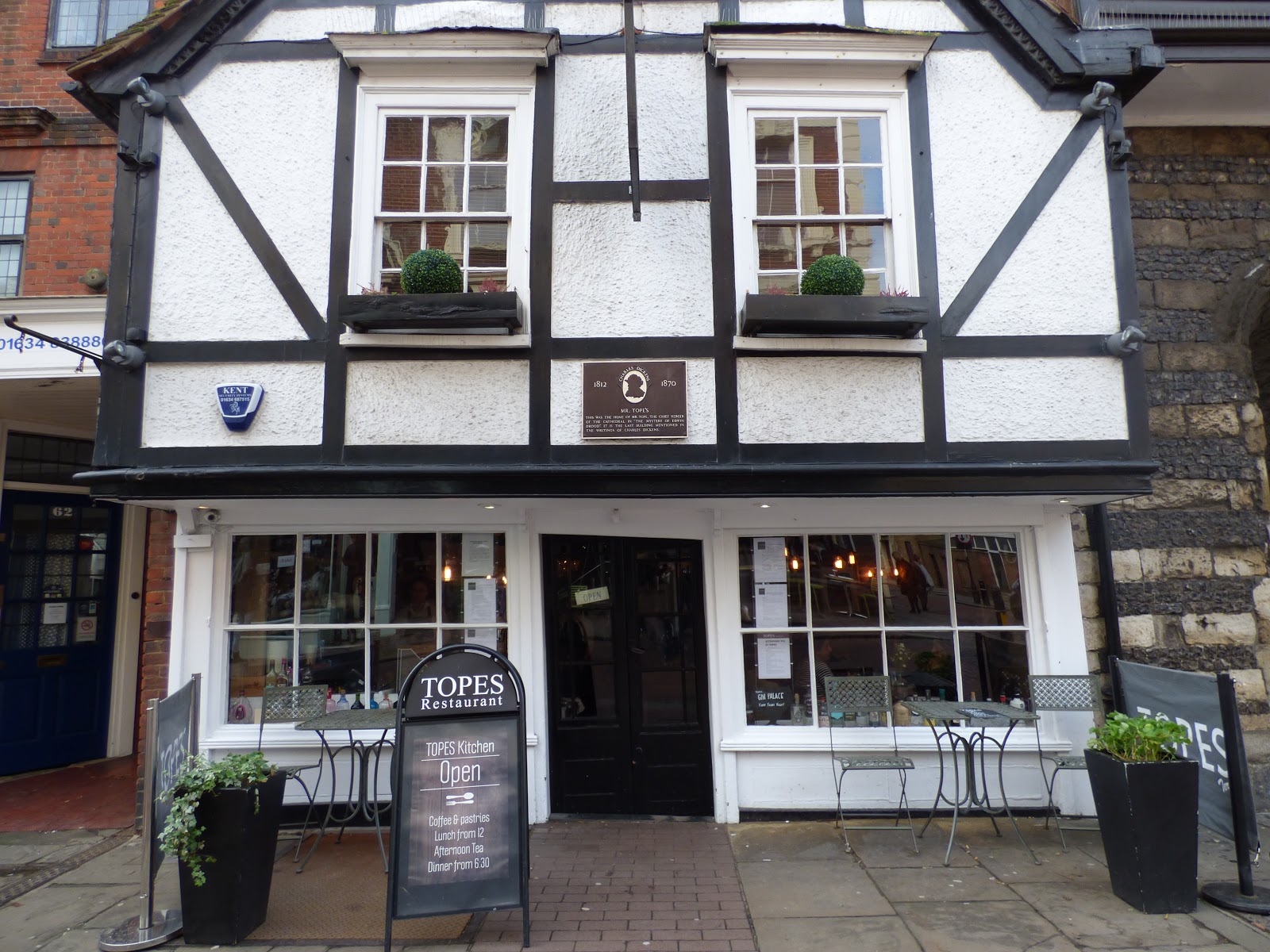 Scribbling Lau 5 unusual things to look out for in Rochester