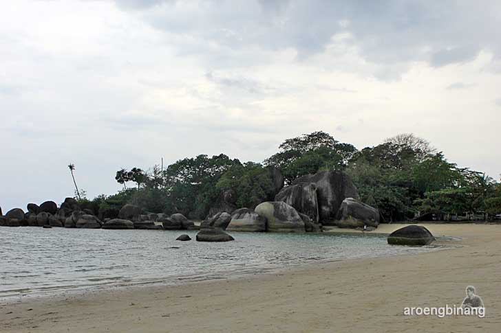 pantai tanjung tinggi belitung