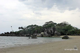 pantai tanjung tinggi belitung