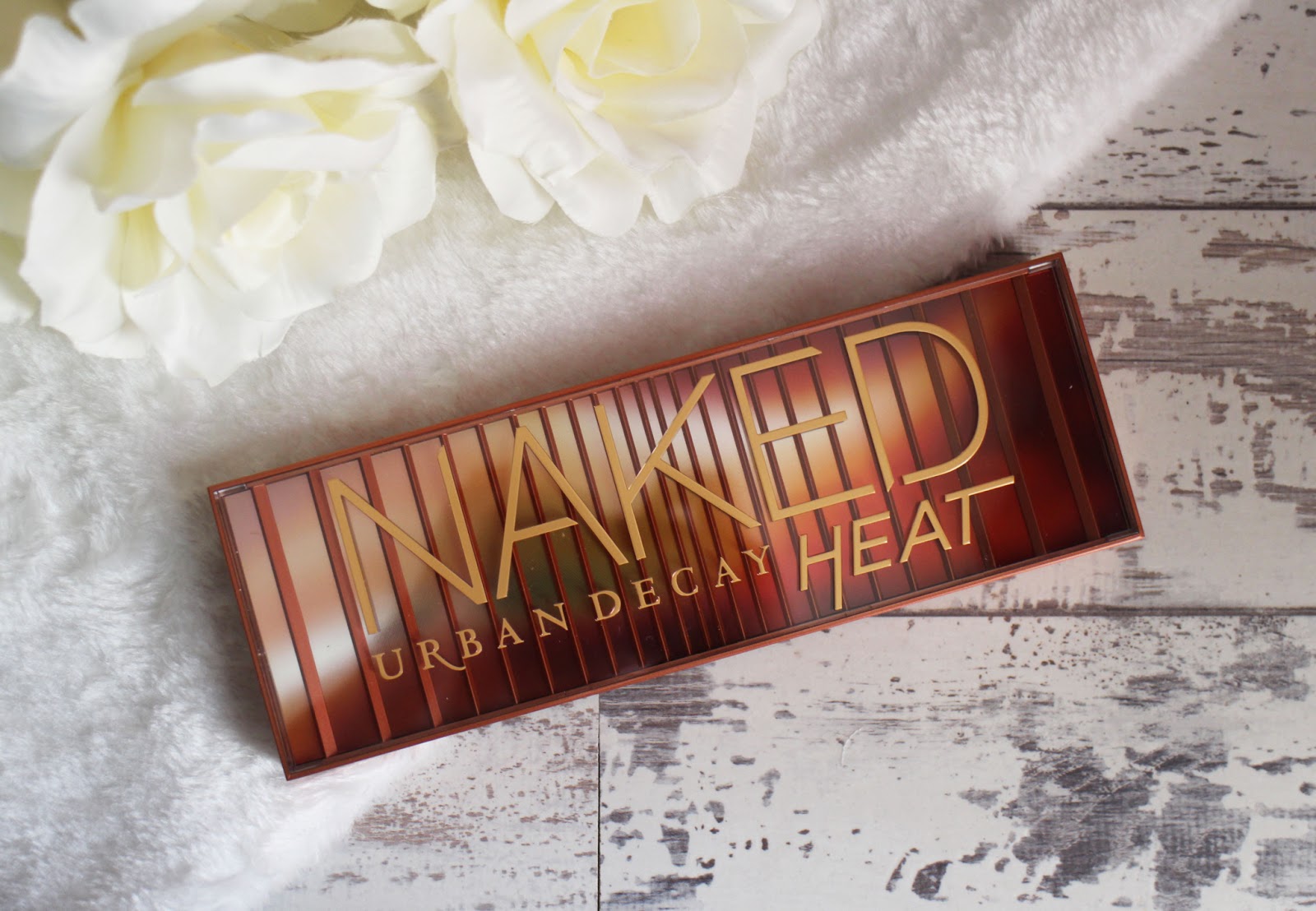 Urban Decay Naked Heat Eyeshadow Palette Urban Decay Naked Heat Eyeshadow Palette