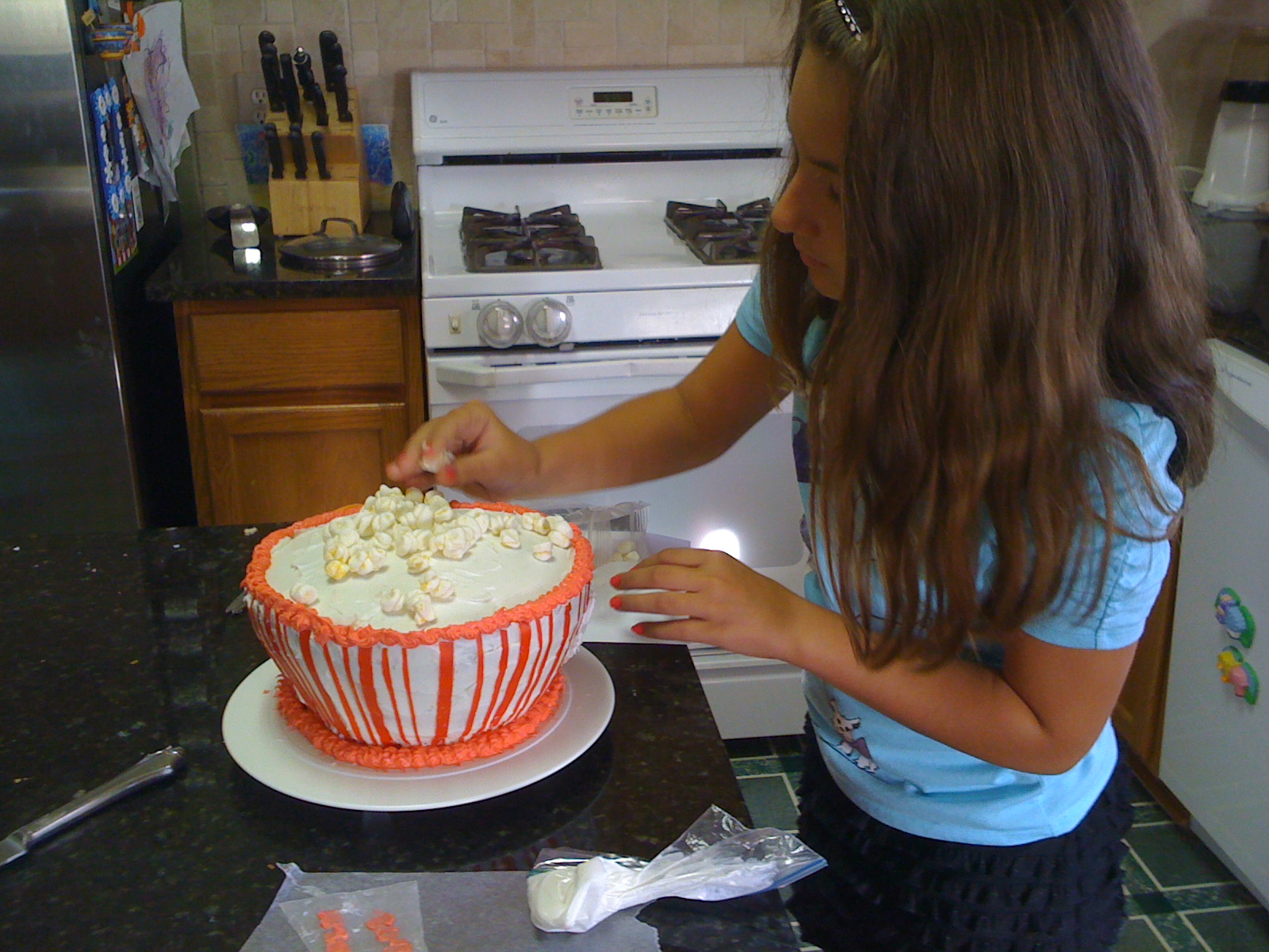 Decorating Cake Idea