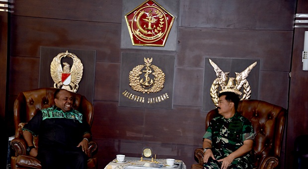 Panglima TNI Terima Anggota DPD RI Papua Barat
