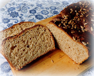 
Easy No Knead Light Rye Bread
-image