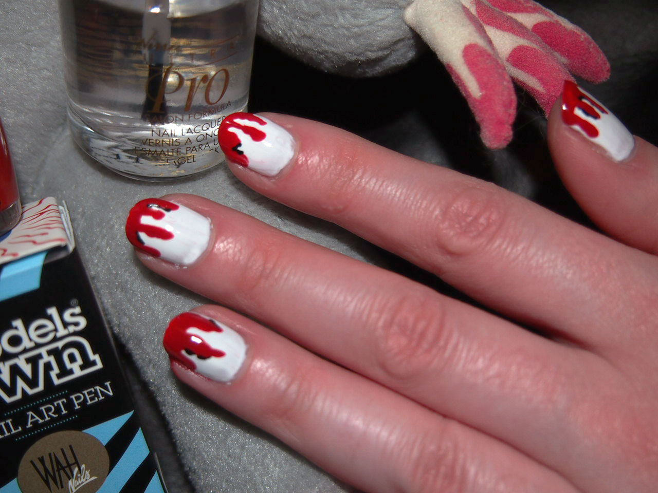 How to make bloody halloween nails | Julio's