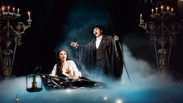 Shows e Apresentação do Fantasma da Ópera Shows e Apresentação do Fantasma da Ópera