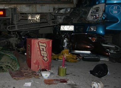 Tai nạn nghiêm trọng hai phụ nữ tử vong ,thế giới lốp, lop xe, lốp xe ô tô, giá lốp, gia lop