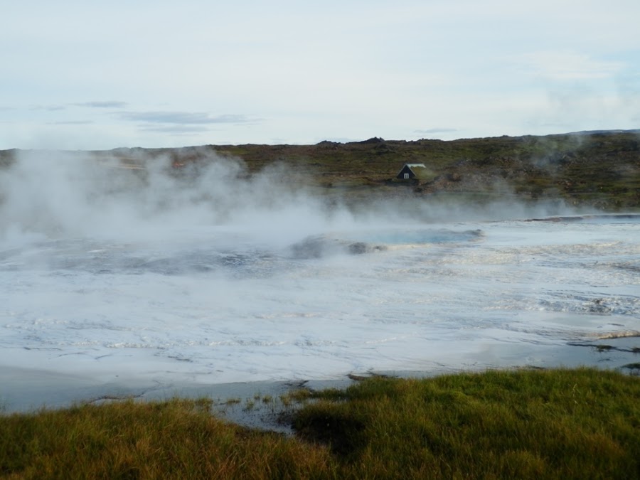 hut-refugio-hveravellir-aguas-termales-iceland-islandia