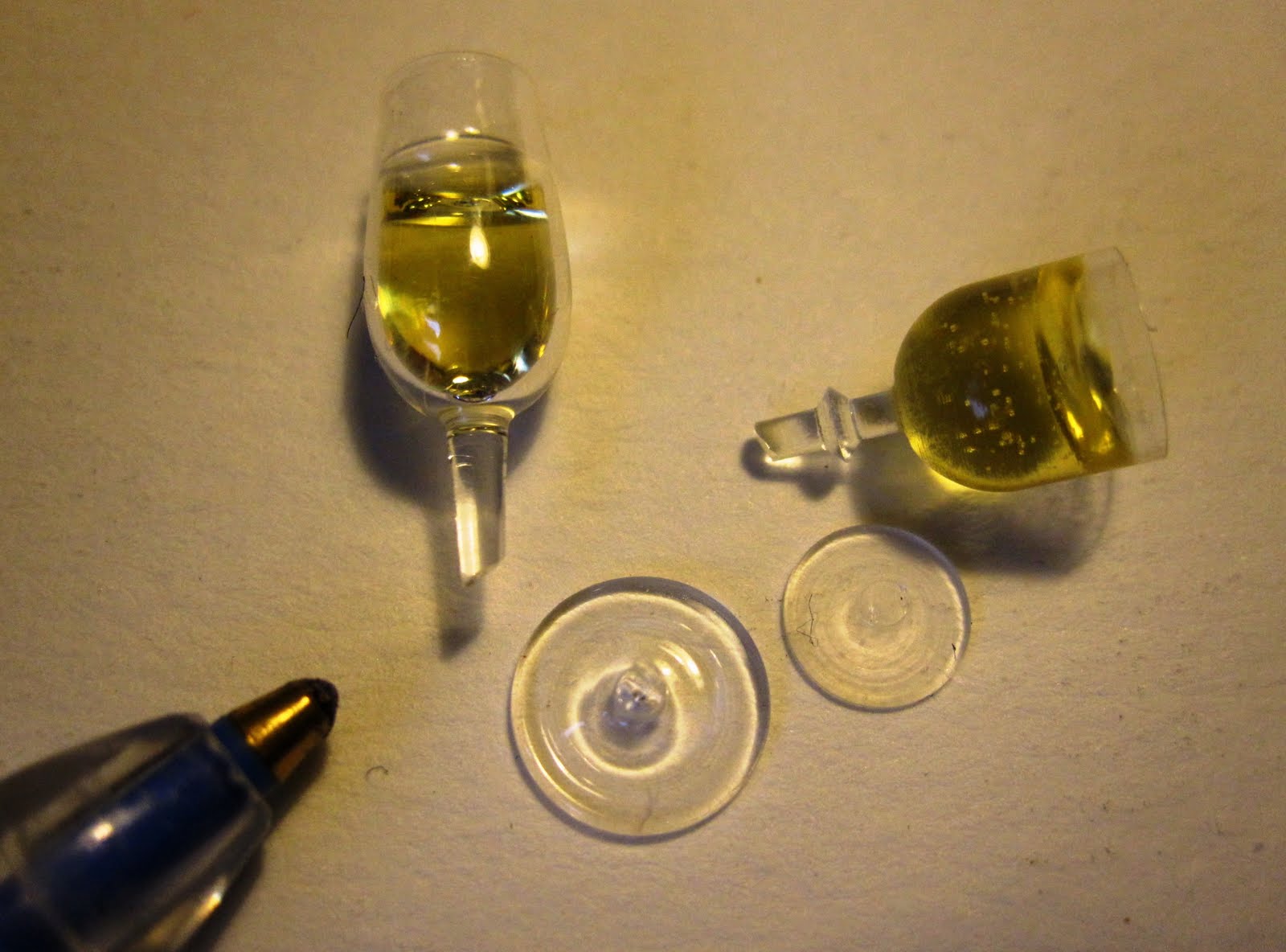 The Shopping Sherpa I keep breaking wine glasses...