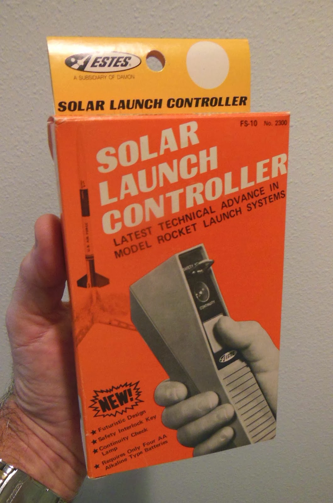 Model Rocket Building Estes Solar Launch Controller FS10 Part 1