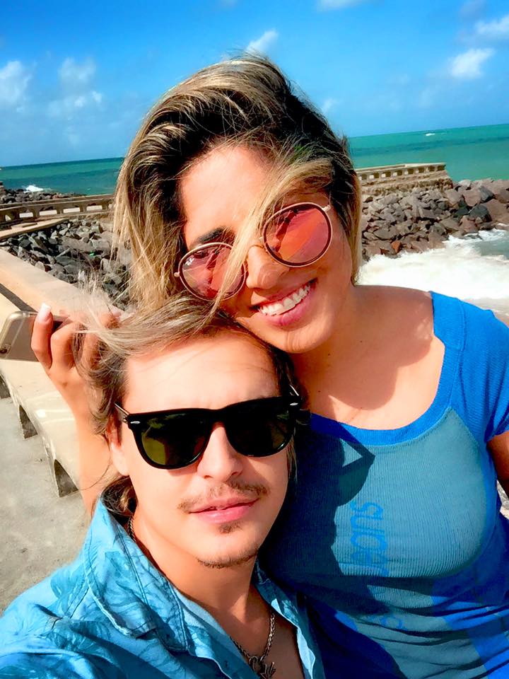 Cantora Manu Batidão está grávida de seu primeiro filho com Anderson Halliday Cantora Manu Batidão está grávida de seu primeiro filho com Anderson Halliday