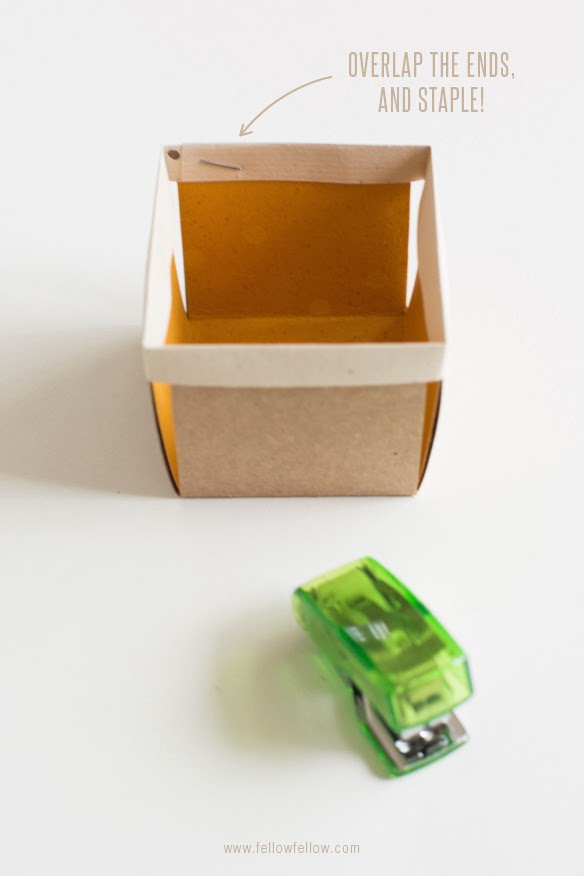 Cajas con papel de regalo reciclado en Recicla Inventa