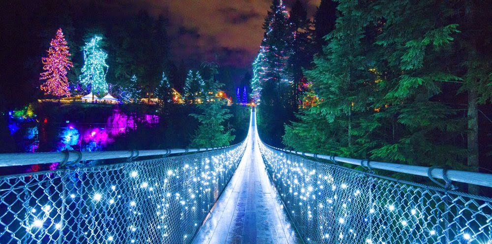 Capilano Suspension Bridge, Vancouver, British Columbia Capilano Suspension Bridge in Christmas