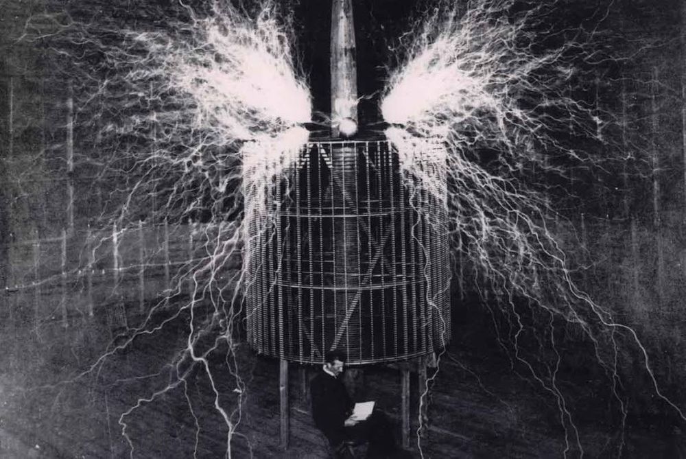 Nikola Tesla’s Experimental Laboratory in Colorado Springs Amusing