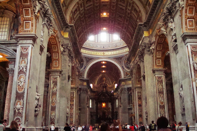Inside San Pietro, Vatican city