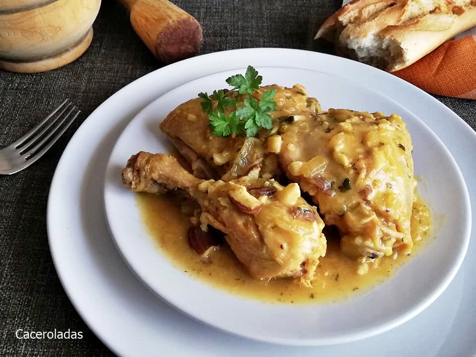 Como Hacer Pollo En Pepitoria Receta Fácil Paso A Paso Caceroladas