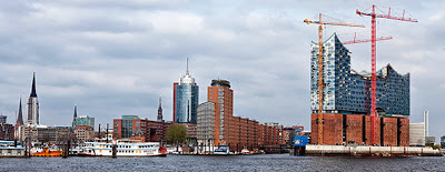 The Elbphilharmonie rises above the river Elbe in Hamburg, (c) Thies Rätzke