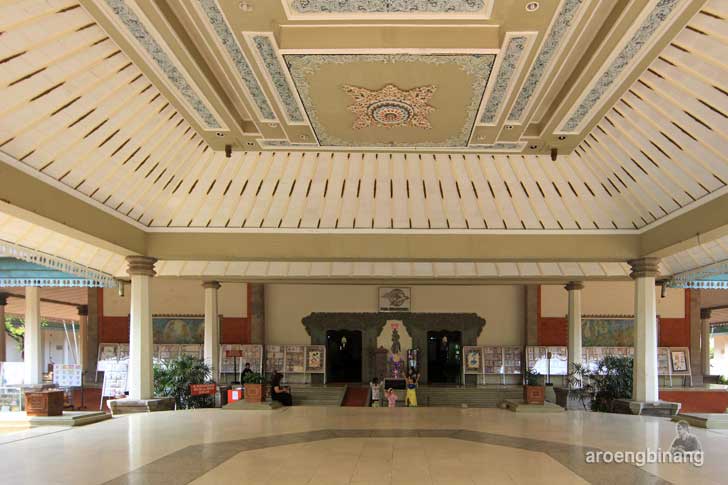 museum prangko indonesia tmii jakarta