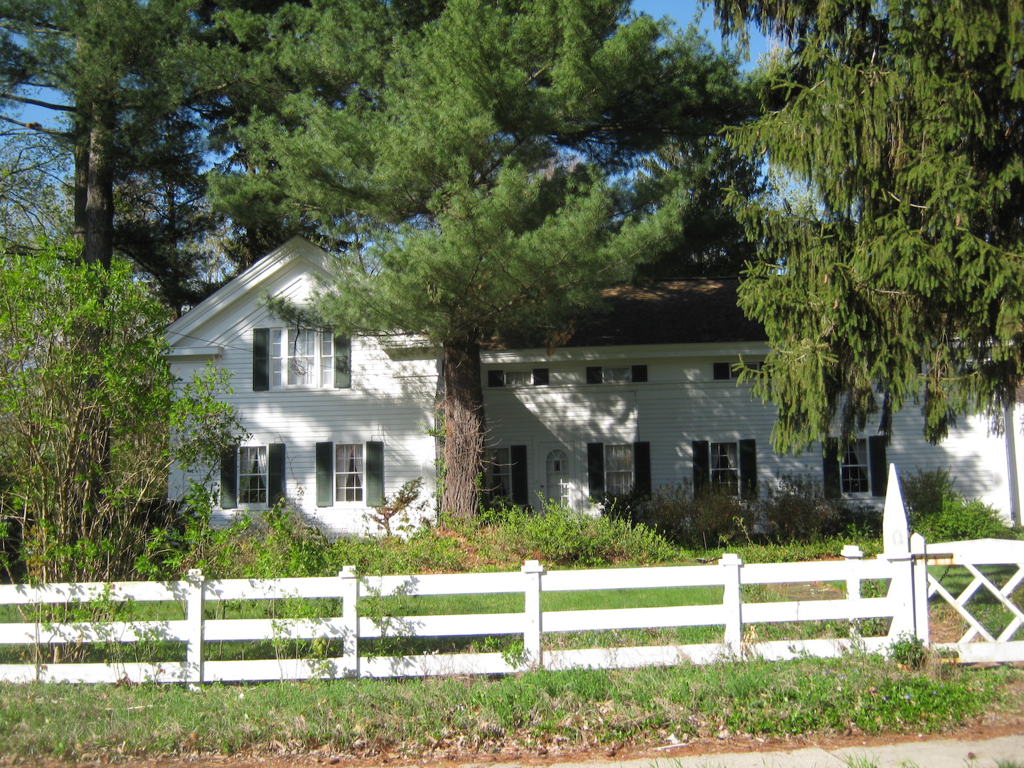 Brady's Bunch of Lorain County Nostalgia Oldest Home in Avon May 1966