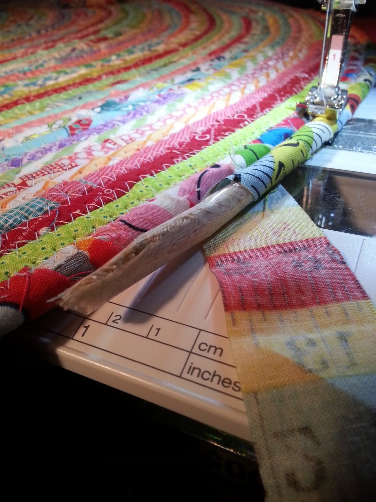 RicRac How to sew a fabric rug Tutorial