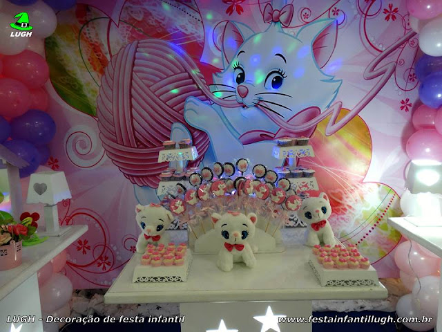 Gata Marie - Decoração provençal simples - Detalhes imagem 02 Mesa decorada provençal com o tema da Gata Marie