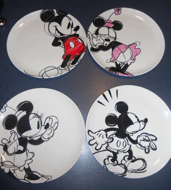 DisneyBlueFairyShares Target Mickey and Minnie plates and bowls