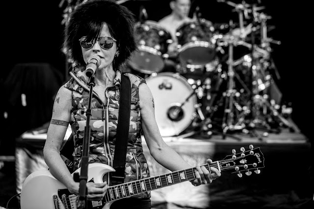 RIP Dolores O'Riordan. RIP Dolores O'Riordan.
