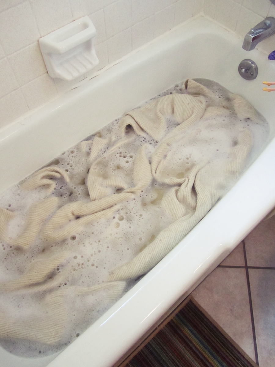 smartgirlstyle Master Bedroom Makeover Floor (or How To Clean A Flat Weave Rug)