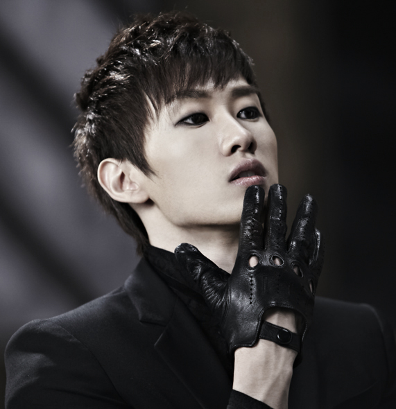Foto Artis Korea Lee Hyuk Jae (EunHyuk) Super Junior - Berita Artis Terbaru