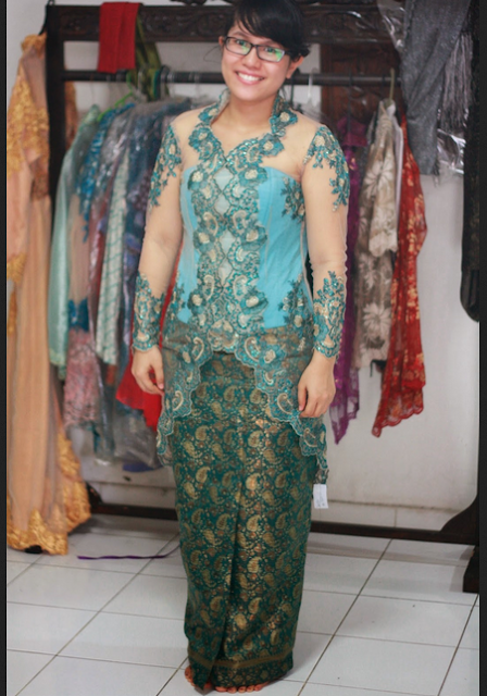 Kebaya katun nyaman untuk wanita gemuk Kebaya katun nyaman untuk wanita gemuk