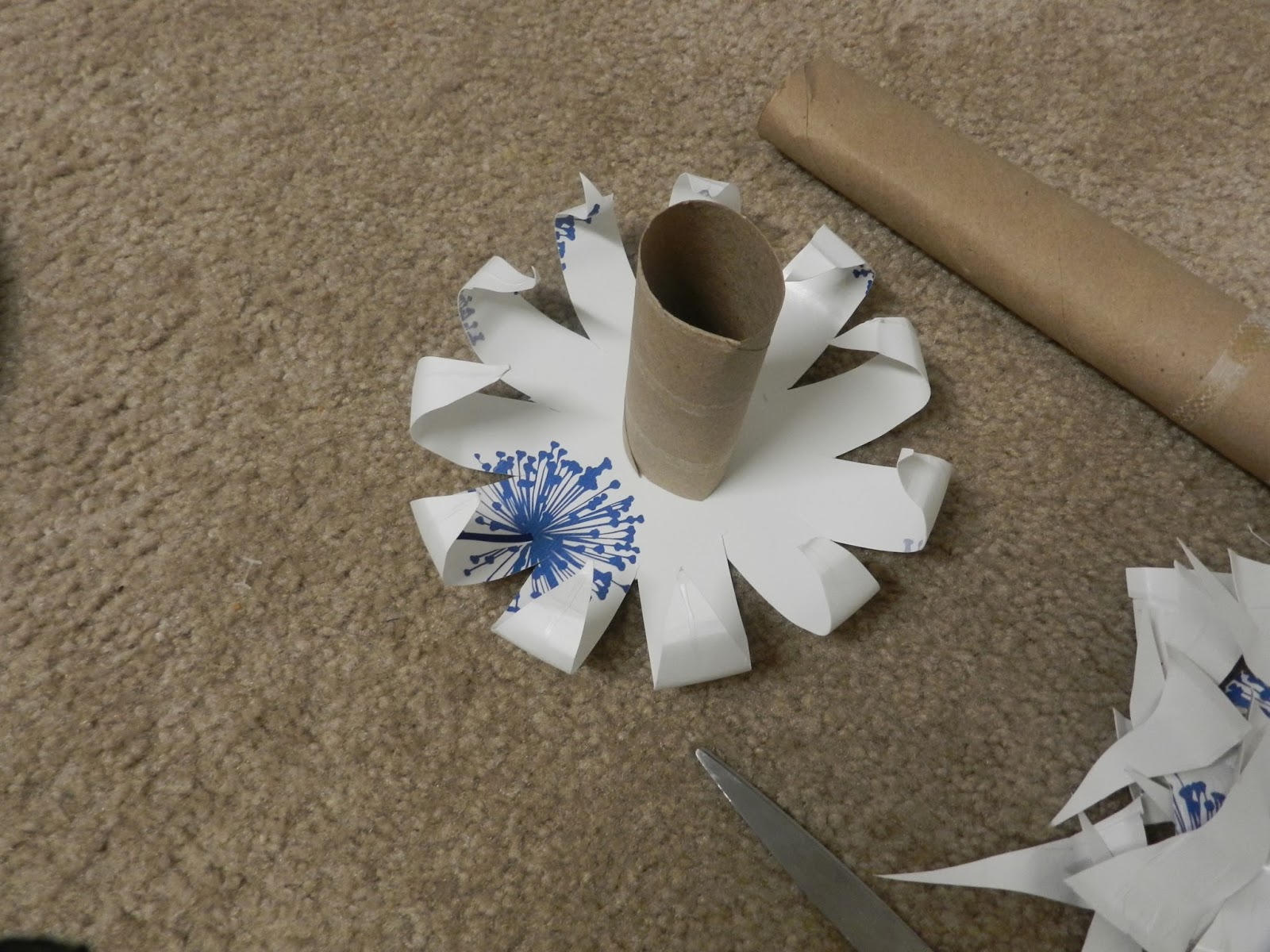 Creative DIY crafts Paper plate tree craft!