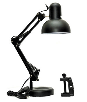 Lampu ini sangat cocok dipakai untuk berguru bagi kalian yang masih duduk di kursi sek v Rekomendasi Lampu Belajar Model Arsitek JM-800