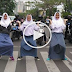 NGERIIII..!! DETIKDETIK SEBELUM SEKUMPULAN WANITA INI DI TABRAK OLEH PENGUNA JALAN LANTARAN EMOSI... BACA SELENGKAPNYA