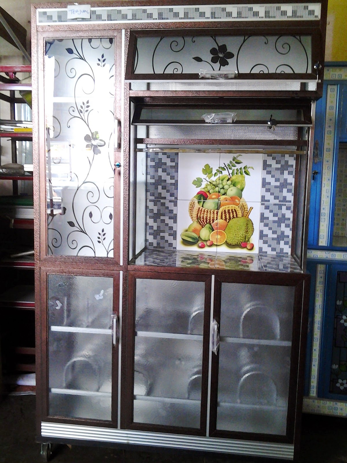 44 Model Lemari Dapur Minimalis Modern dan Harga 44 Model Lemari Dapur Minimalis Modern dan Harga