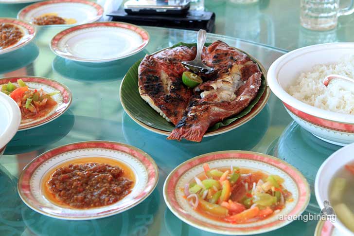 restoran ria rio manado sulawesi utara