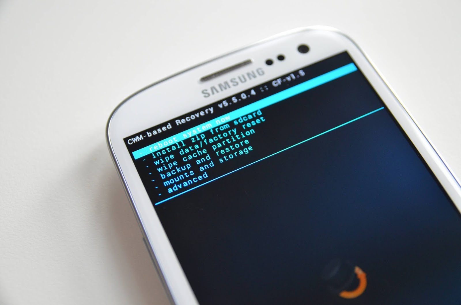 Cwm recovery. Рекавери самсунг. samsung s3 recovery. samsung кастомное рекавери. стоковое рекавери samsung.