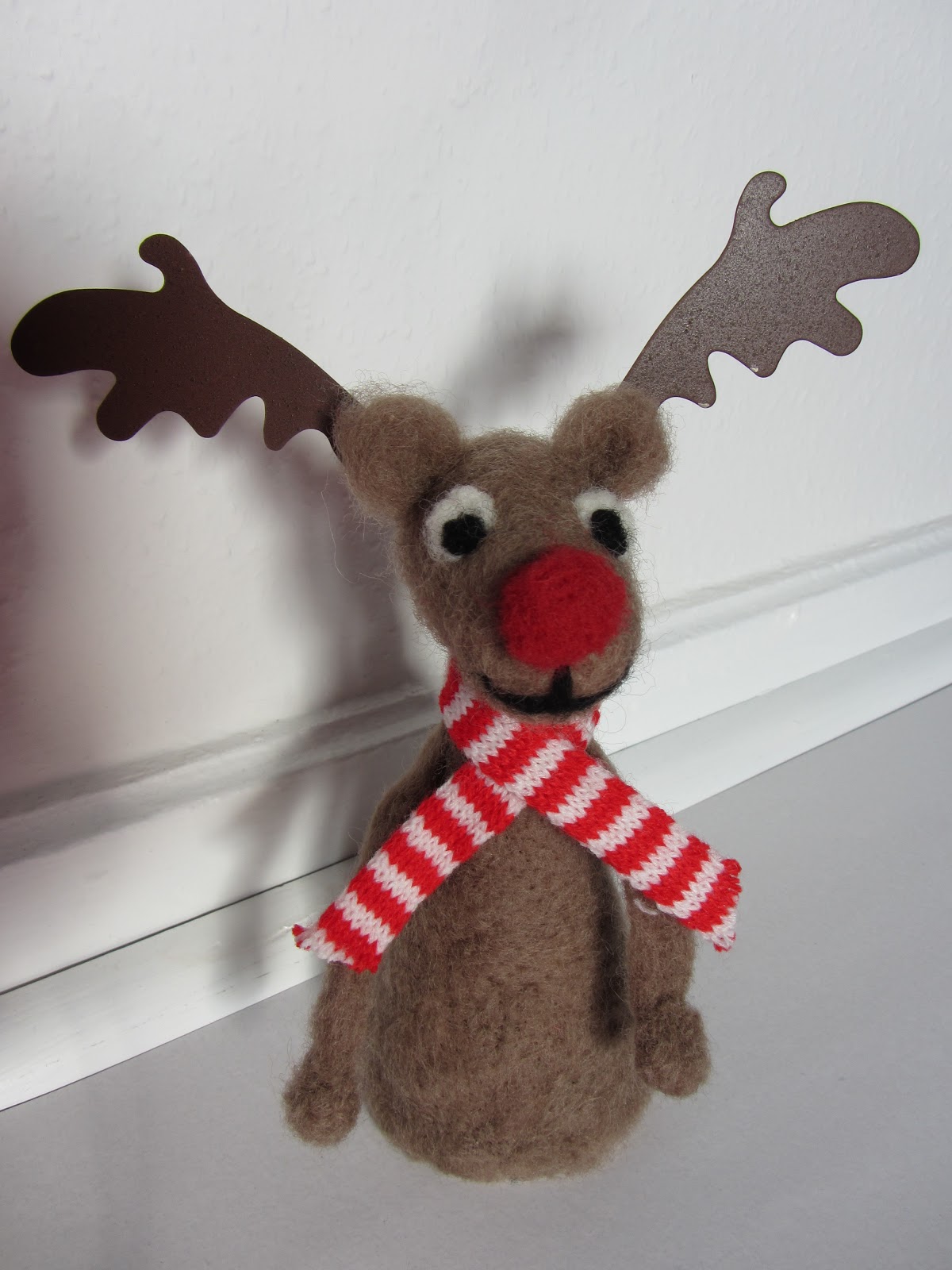 thINKcolourful Gefilzter Rudolf